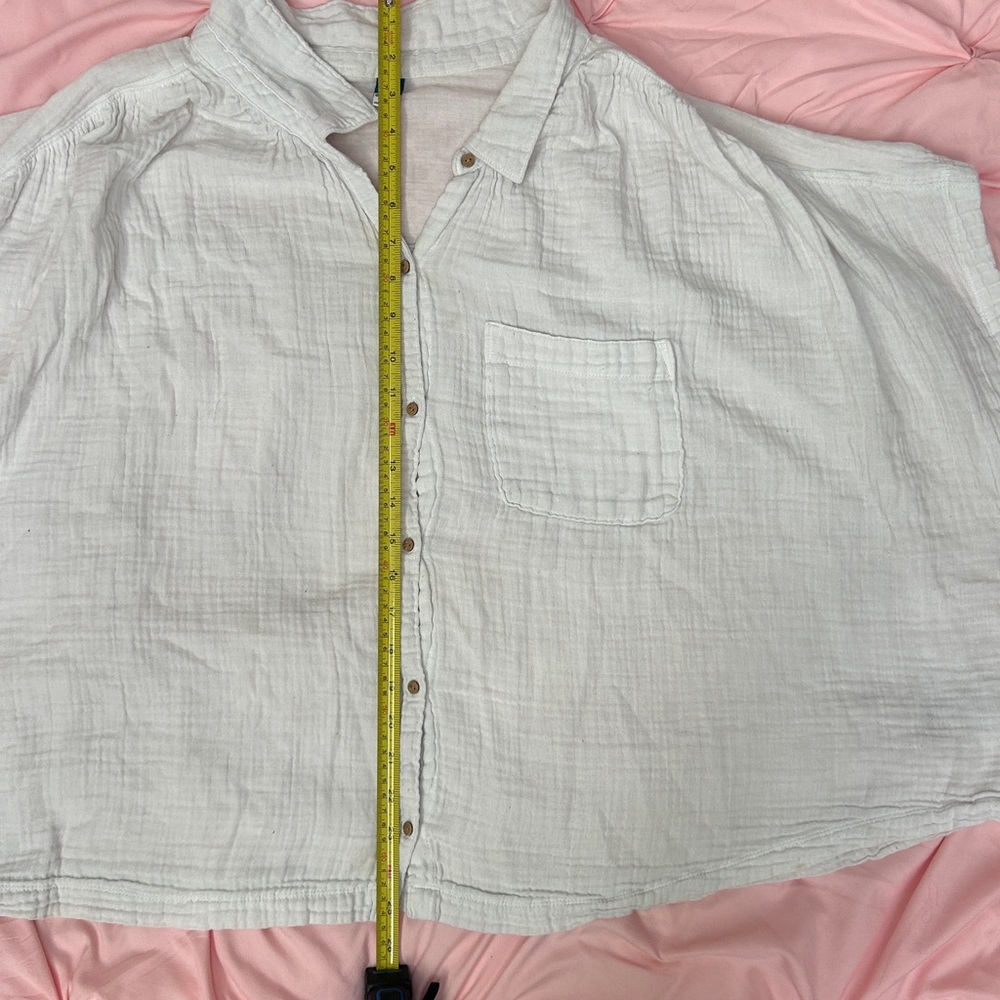 Old Navy Off-White Casual Button-Down Shirt - Picture 9 of 9